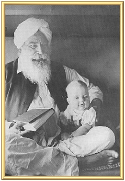 Kirpal Singh – mit Kind